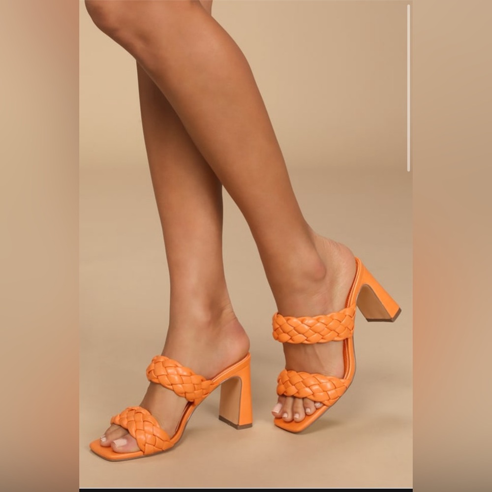 NEVER WORN - orange heeled sandals